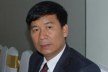 “Held der Arbeit” Professor Nguyen Anh Tri