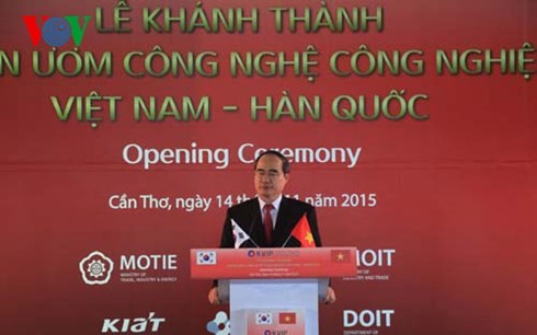 Einweihung des vietnamesisch-südkoreanischen Technologiezentrums in Can Tho