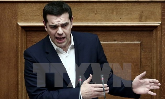 Griechenland einigt sich mit Gläubigern auf weiteres Hilfspaket
