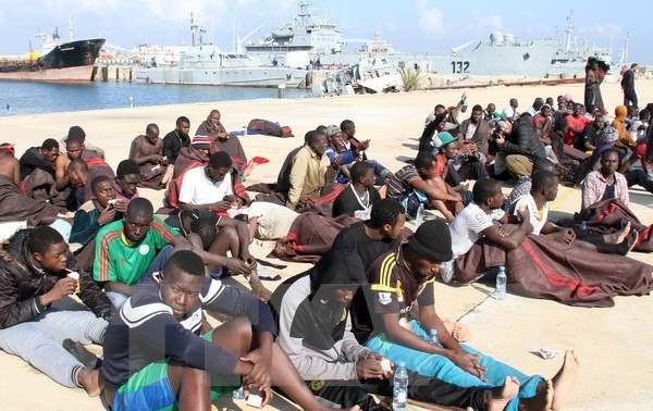 Deutsche Marine rettet 10.000 Flüchtlinge aus dem Mittelmeer