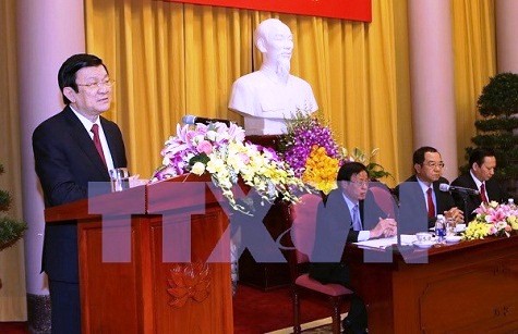 Staatspräsident Truong Tan Sang lobt Arbeit seines Büros