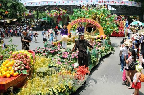 Eröffnung des Festes der Früchte in Südvietnam