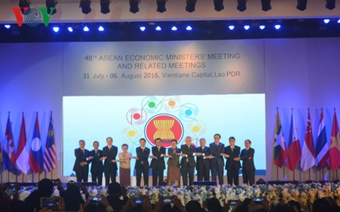 AEM-Konferenz schafft Grundlage für erfolgreiche ASEAN-Gemeinschaft