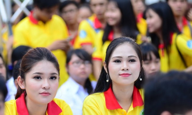 Mehrere tausend Schüler und Studenten in Ho Chi Minh Stadt nehmen am “Freiwilligen Frühling” teil
