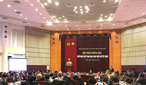 Forum „Start der Verfassung des allgemeinen Lexikons Vietnams"