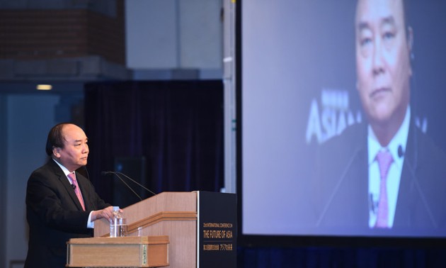 Medien loben Verpflichtungen von Premierminister Nguyen Xuan Phuc auf  Konferenz über Zukunft Asiens
