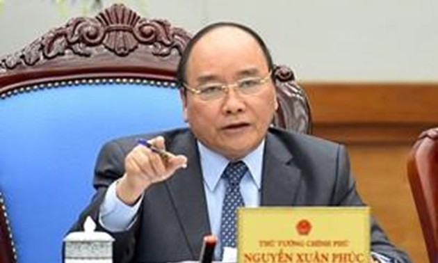 Premierminister Nguyen Xuan Phuc empfängt Außenminister aus Aserbaidschan