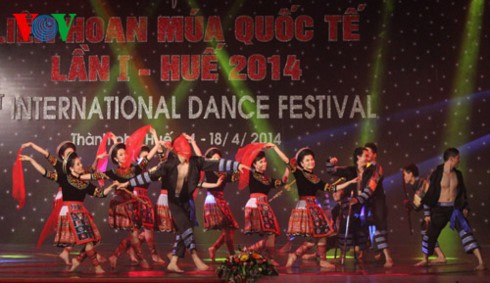 Sechs Länder nehmen am “Zeitgenössischen Tanz: Treffen zwischen Asien und Europa” in Vietnam teil