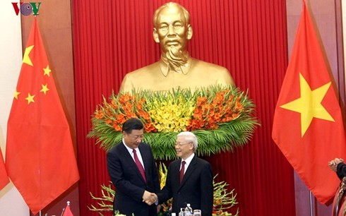 Chinesische Medien berichten ausführlich über den Vietnambesuch von Xi Jinping