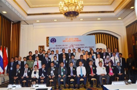 ASEAN diskutiert Maßnahmen zur Verwaltung und Erschließung der Seehäfen