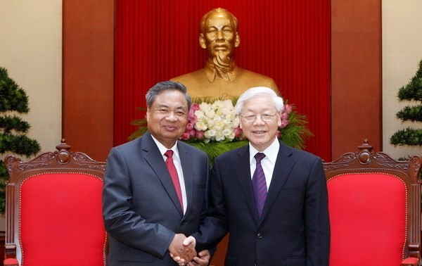 Besondere Freundschaft zwischen Vietnam und Laos vertiefen