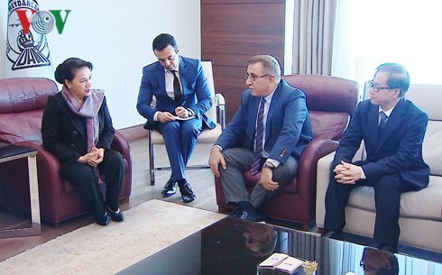 Parlamentspräsidentin Nguyen Thi Kim Ngan besucht Türkei