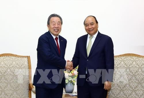 Premierminister Nguyen Xuan Phuc empfängt Vorsitzenden des Maruhan Konzerns