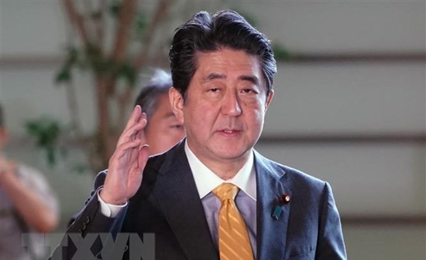 Japans Premierminister Shinzo Abe reist nach Europa und Nordamerika