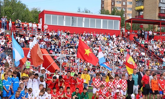 Fußballfreundschaftsspiel der Junioren in Russland