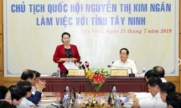 Parlamentspräsidentin Nguyen Thi Kim Ngan ist zum Arbeitsbesuch in Tay Ninh