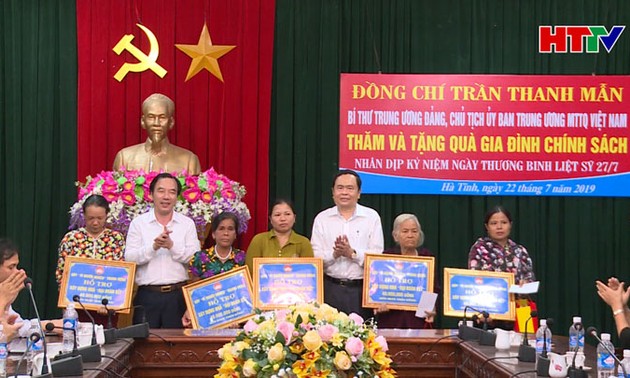 Vertreterkonferenz der vaterländischen Front in der Provinz Ha Tinh
