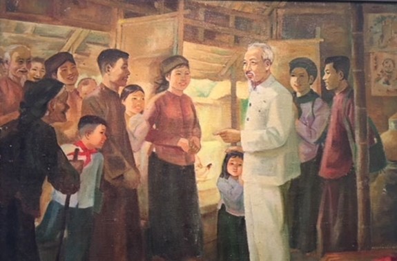 Vietnamesisches Kunstmuseum eröffnet Ausstellung über “Denken an Ho Chi Minh”