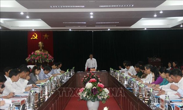 Leiter der Personalabteilung der Partei Pham Minh Chinh besucht Son La
