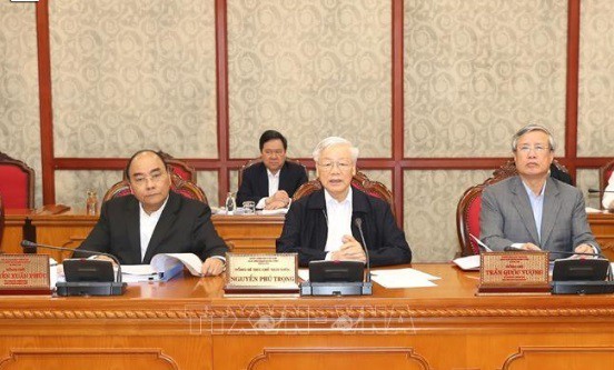 KPV-Generalsekretär, Staatspräsident Nguyen Phu Trong leitet Sitzung des Politbüros