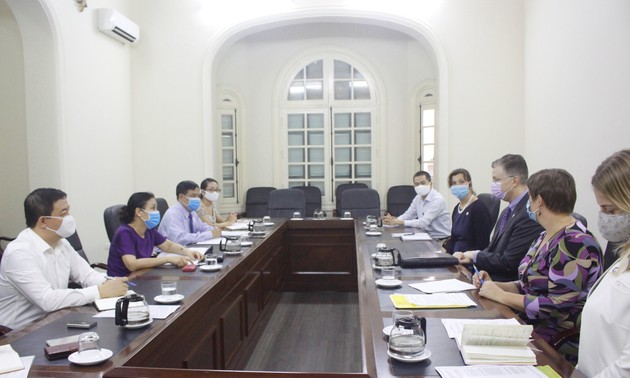 Effiziente Zusammenarbeit zwischen Vietnam und den USA bei Bekämpfung der COVID-19-Pandemie 