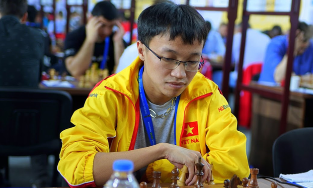 Vietnamesische Schachspieler starten mit zwei Siegen bei Online-Schacholympiade