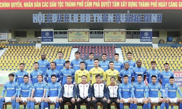 Fußballklub”Than Quảng Ninh” hat neuen Trainer