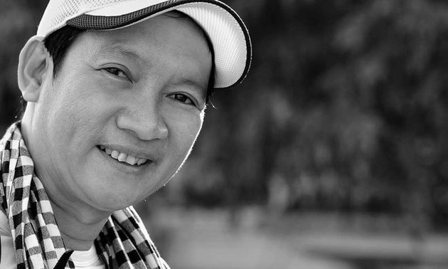 Fotograf Tran The Phong fängt Lächel für glückglichen Tag auf