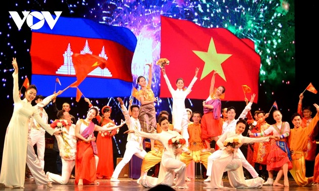 Vietnam nimmt an Kulturfestival zwischen Asien und Europa in Kambodscha teil