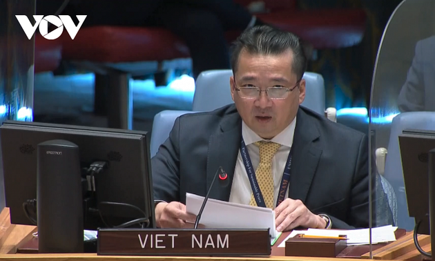Vietnam bekräftigt erneut, Resolutionen gegen Terror und Verbreitung von Massenvernichtungswaffen umzusetzen