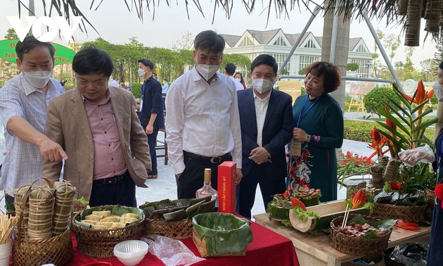 Start des Projektes von 100 hervorragenden Gerichten aus Vietnam