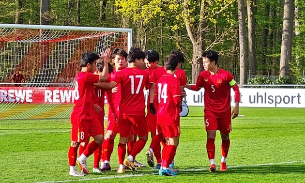 Vietnamesische Fußballauswahl der U17 siegt zum 2. Mal hintereinander in Deutschland