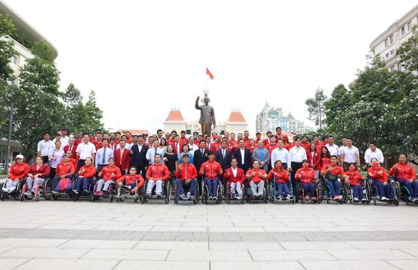 Delegation der vietnamesischen Sportler mit Behinderungen nimmt an ASEAN Para Games 11 teil