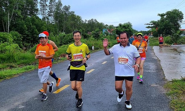 Fast 2.300 Sportler nehmen am Marathonlauf Ca Mau 2022 teil