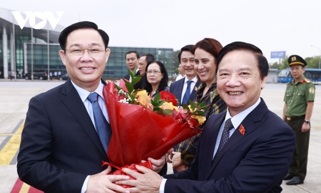 Parlamentspräsident Vuong Dinh Hue besucht Australien und Neuseeland