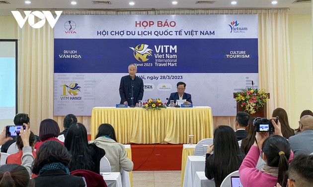 Vorstellung des traditionellen Kulturtourismus Vietnams in der Tourismusmesse in Hanoi 2023