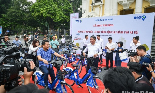 Hanoi bietet öffentlichen Fahrradverleih 