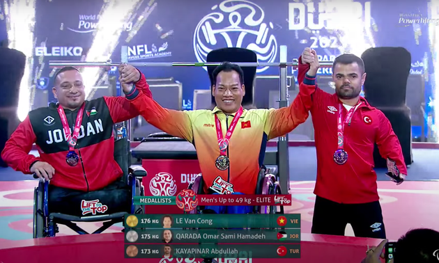 Gewichtheber Le Van Cong gewinnt Goldmedaille