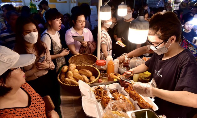Beim 2. Brot-Festival Vietnams werden zahlreiche Brotmarken vorgestellt