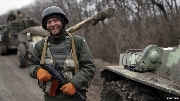 The Ukrainian begins heavy weapons withdrawal 
