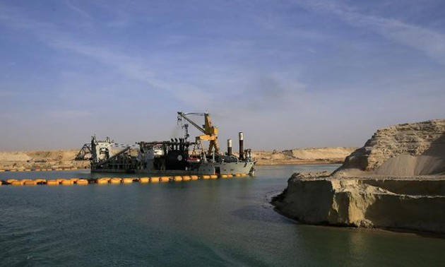 Egypt inaugurates new Suez Canal