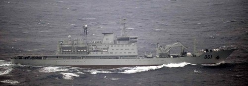 Barcos de guerra chinos transitan cerca de Japón