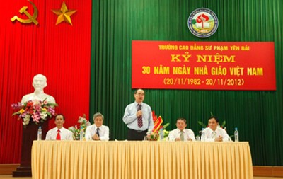 Vice premier Nguyen Thien Nhan estimula la educación en Yen Bai