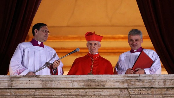 Eligen a un Papa latinoamericano