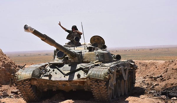 Ejército sirio y Hezbolá avanzan en el sureste de Al-Raqa