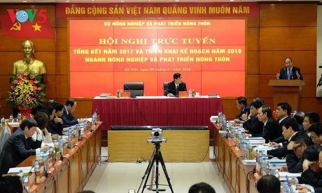 Premier vietnamita orienta las metas para el sector agrícola nacional