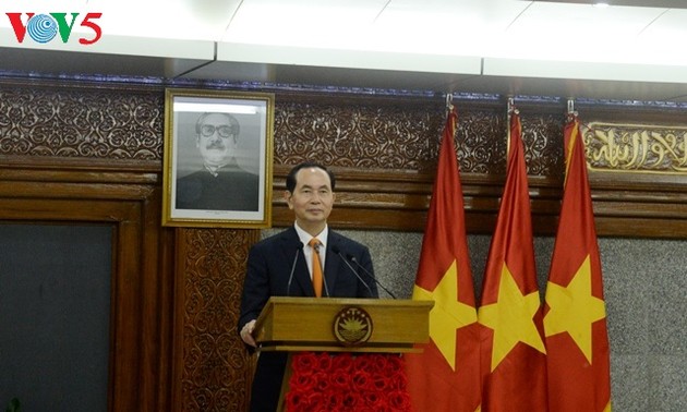 Presidente vietnamita se reúne con primera ministra de Bangladesh