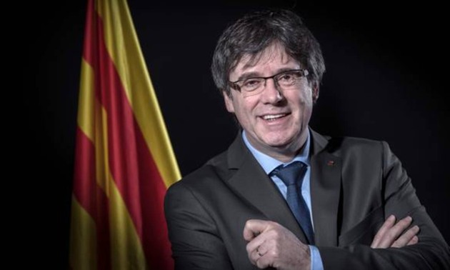 Fiscalía española pedirá orden de detención internacional contra ex altos dirigentes de Cataluña