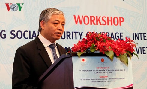 Vietnam reconoce las oportunidades y los desafíos de la Revolución Industrial 4.0 para su desarrollo