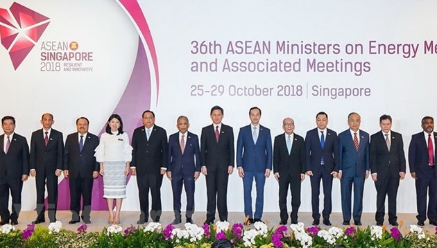 Vietnam colabora con Asean para desarrollar energías limpias
